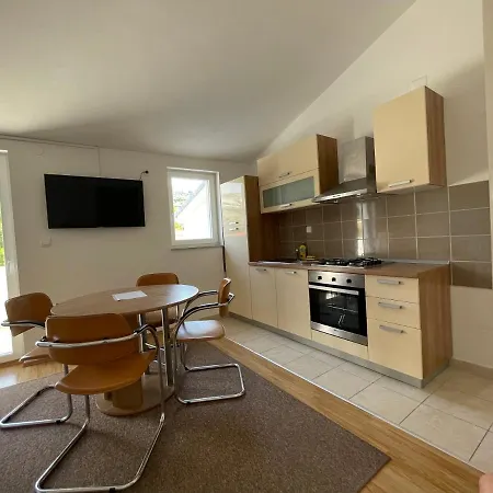 Apartment Petros Pag