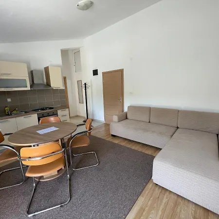 Apartment Petros Pag