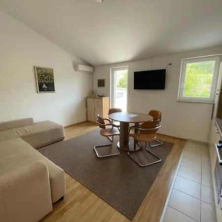 Apartment Petros Pag Pag Town