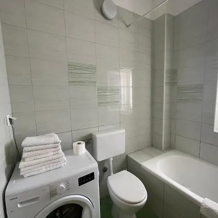 Petros Pag Apartment