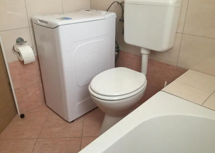 Petros Pag * Pag Town